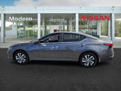 2025 Nissan Altima S