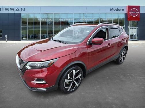 2022 Nissan Rogue Sport SL