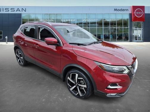 2022 Nissan Rogue Sport SL