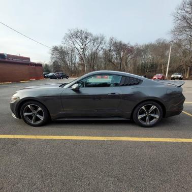 2015 Ford Mustang V6