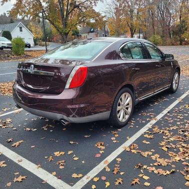 2009 Lincoln MKS Base