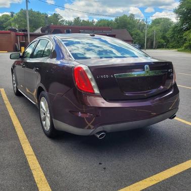 2009 Lincoln MKS Base