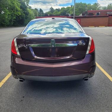 2009 Lincoln MKS Base