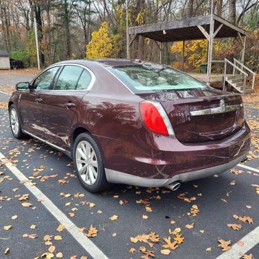 2009 Lincoln MKS Base