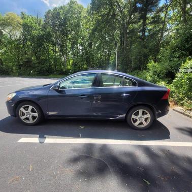 2013 Volvo S60 T5 Premier