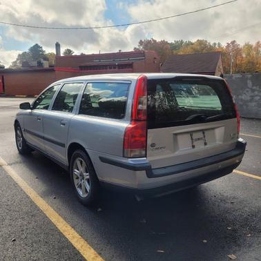 2004 Volvo V70 2.5T 4dr Turbo Wagon