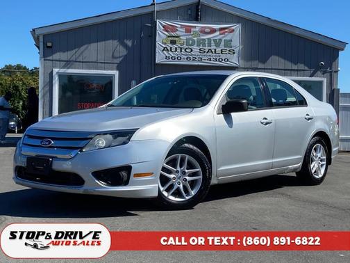 2011 Ford Fusion S