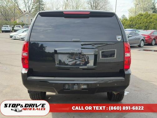 Black 2014 Chevrolet Suburban 1500 LT