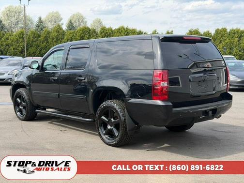 Black 2014 Chevrolet Suburban 1500 LT