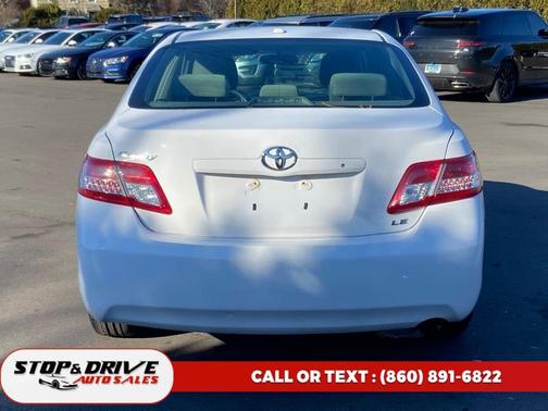 2011 Toyota Camry LE