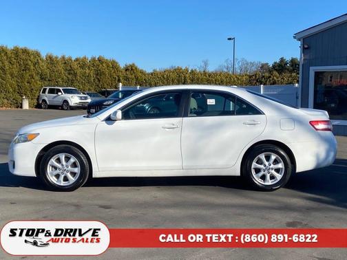 2011 Toyota Camry LE