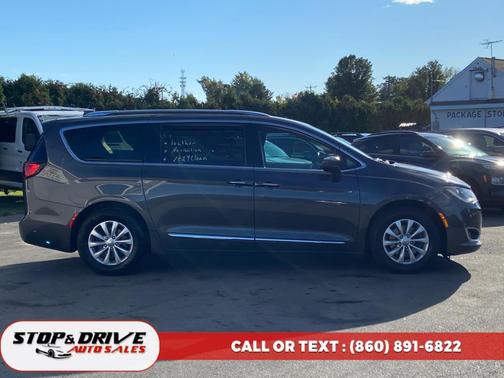 2019 Chrysler Pacifica Touring L