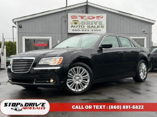 Gloss Black 2014 Chrysler 300 S