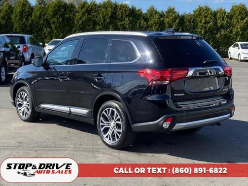 2017 Mitsubishi Outlander SE