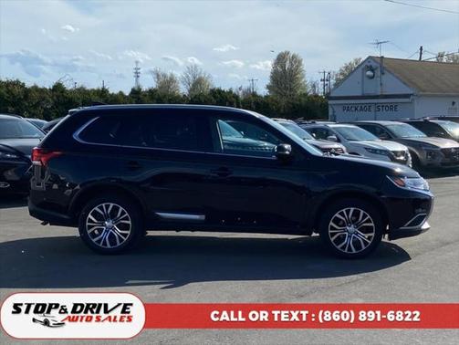 2017 Mitsubishi Outlander SE