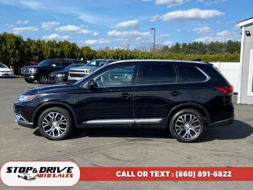 2017 Mitsubishi Outlander SE