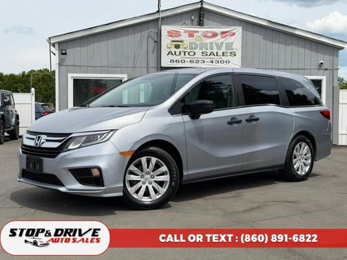 Lunar Silver Metallic 2018 Honda Odyssey LX