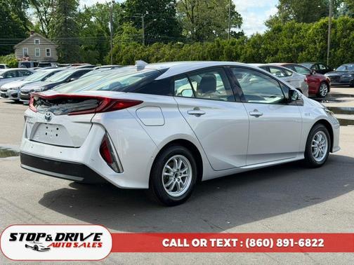 Gray 2018 Toyota Prius Prime Advanced
