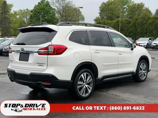Crystal White Pearl 2019 Subaru Ascent Limited 7-Passenger