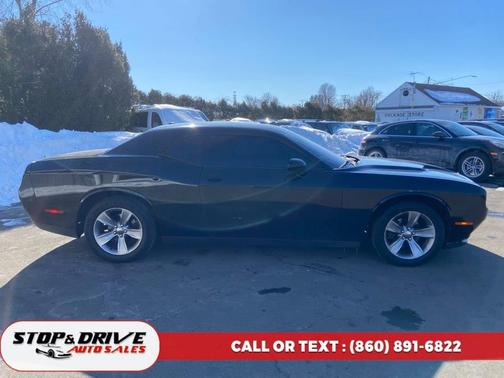 2015 Dodge Challenger SXT