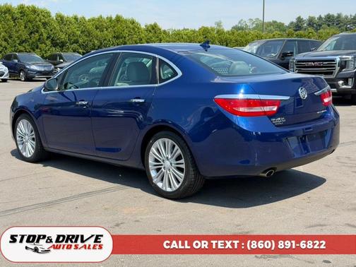 Luxo Blue Metallic 2014 Buick Verano Base