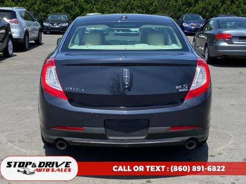 2013 Lincoln MKS Base