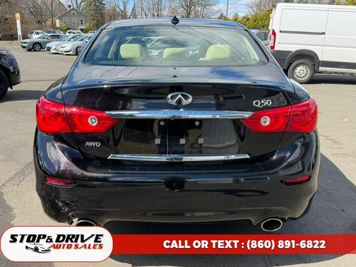 2015 INFINITI Q50 Premium