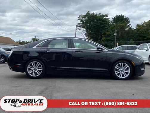 2016 Lincoln MKZ Base