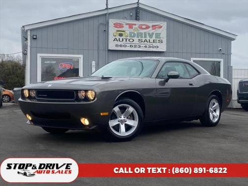2010 Dodge Challenger SE