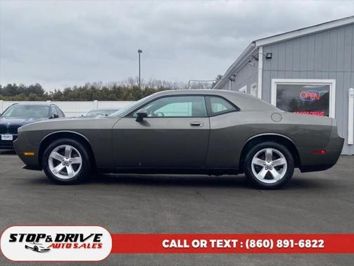 2010 Dodge Challenger SE