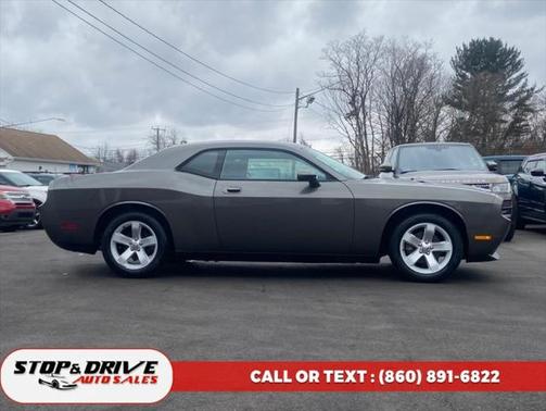 2010 Dodge Challenger SE