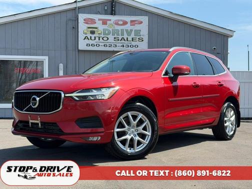 Fusion Red Metallic 2018 Volvo XC60 T5 Momentum