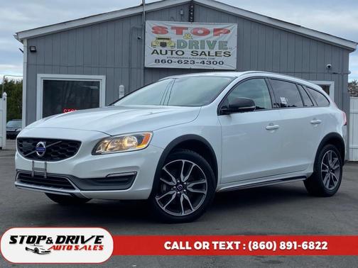 2016 Volvo V60 Cross Country T5