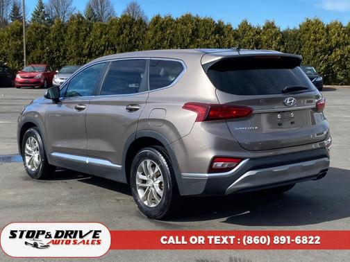 2019 Hyundai SANTA FE SE 2.4