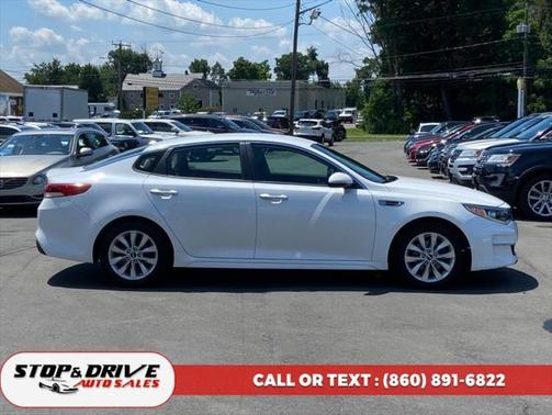 2017 Kia Optima LX