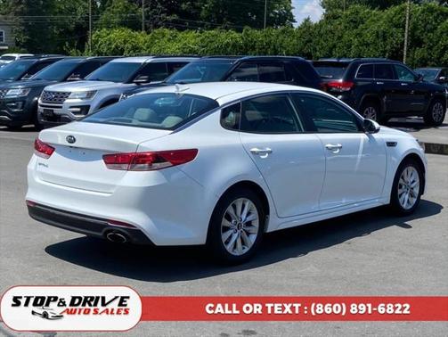 2017 Kia Optima LX