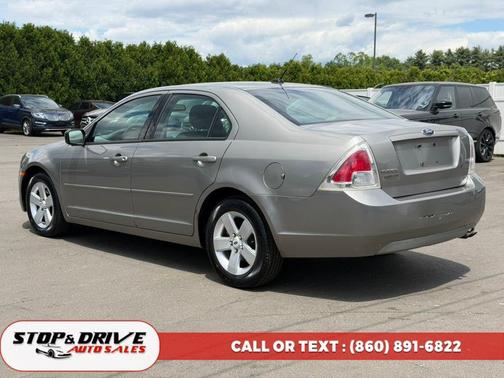 GRAY 2008 Ford Fusion SE