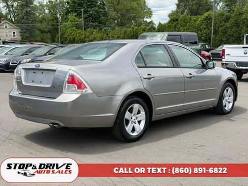 GRAY 2008 Ford Fusion SE