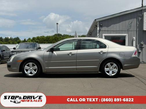 GRAY 2008 Ford Fusion SE