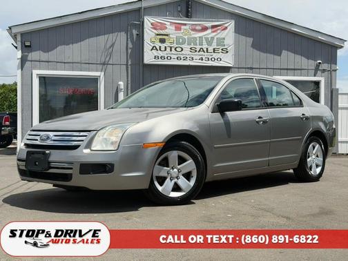GRAY 2008 Ford Fusion SE