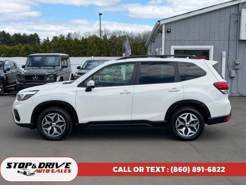 Crystal White Pearl 2020 Subaru Forester Premium