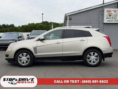 GOLD 2016 Cadillac SRX Luxury Collection