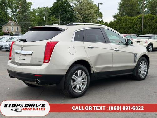 GOLD 2016 Cadillac SRX Luxury Collection