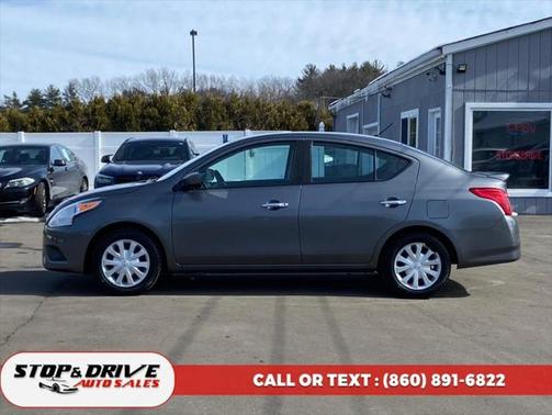 2017 Nissan Versa 1.6 SV