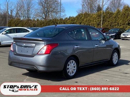 2017 Nissan Versa 1.6 SV