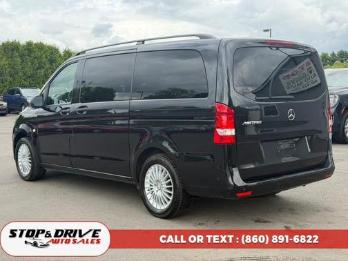 Obsidian Black Metallic 2017 Mercedes-Benz Metris Base