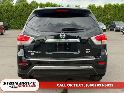 Magnetic Black Metallic 2016 Nissan Pathfinder Platinum