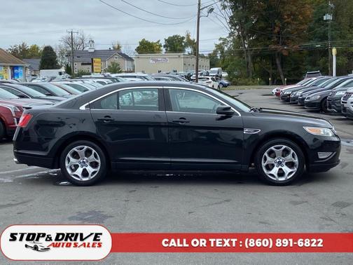2011 Ford Taurus SHO