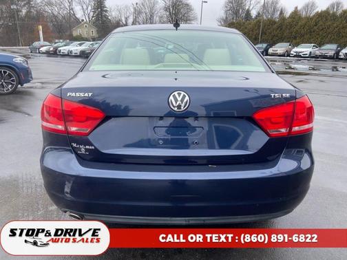 2014 Volkswagen Passat 1.8T Auto SE w/Sunroof & Nav