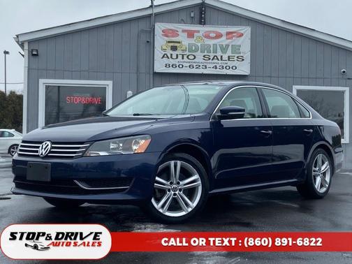 2014 Volkswagen Passat 1.8T Auto SE w/Sunroof & Nav